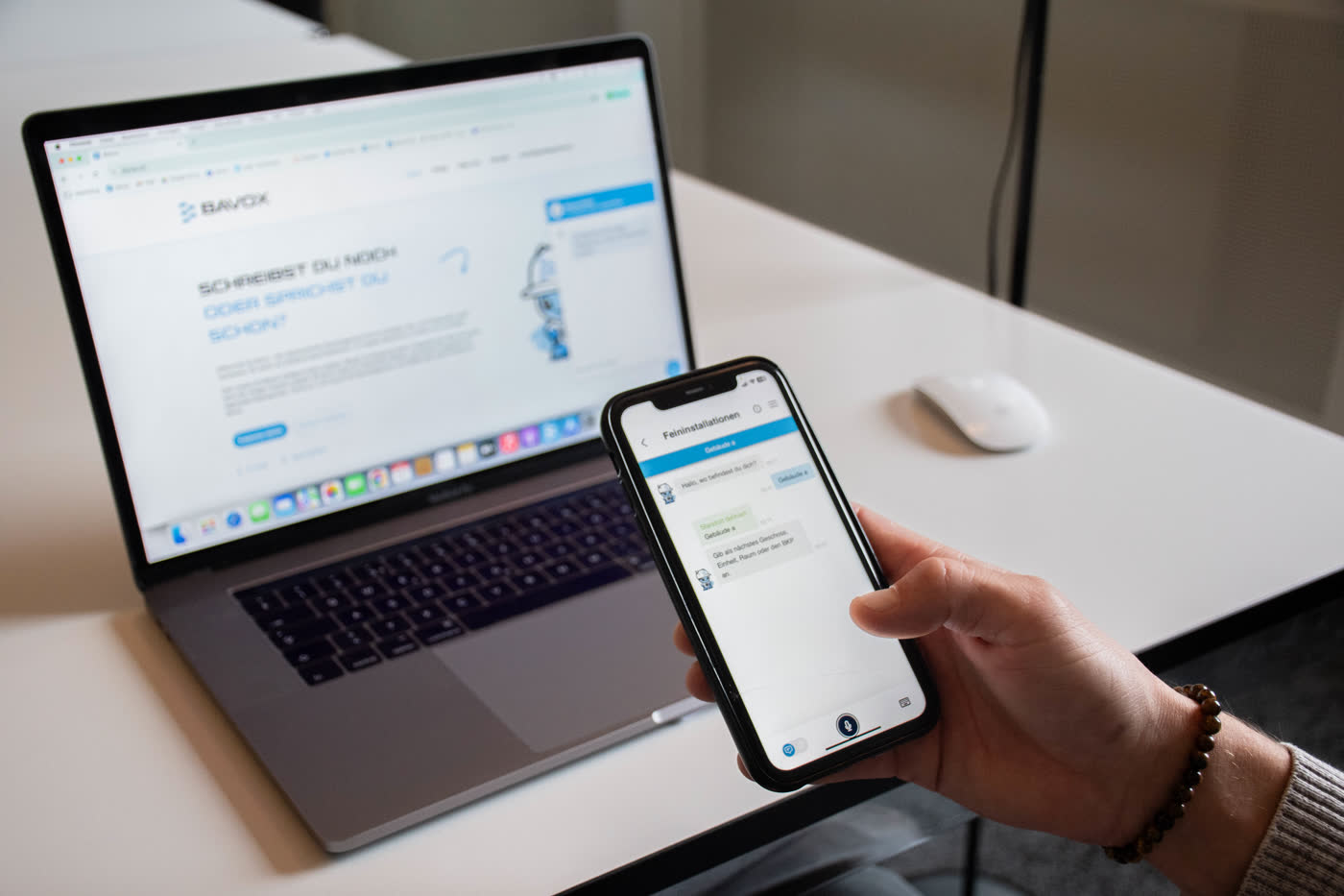 Bavox Laptop und Handy